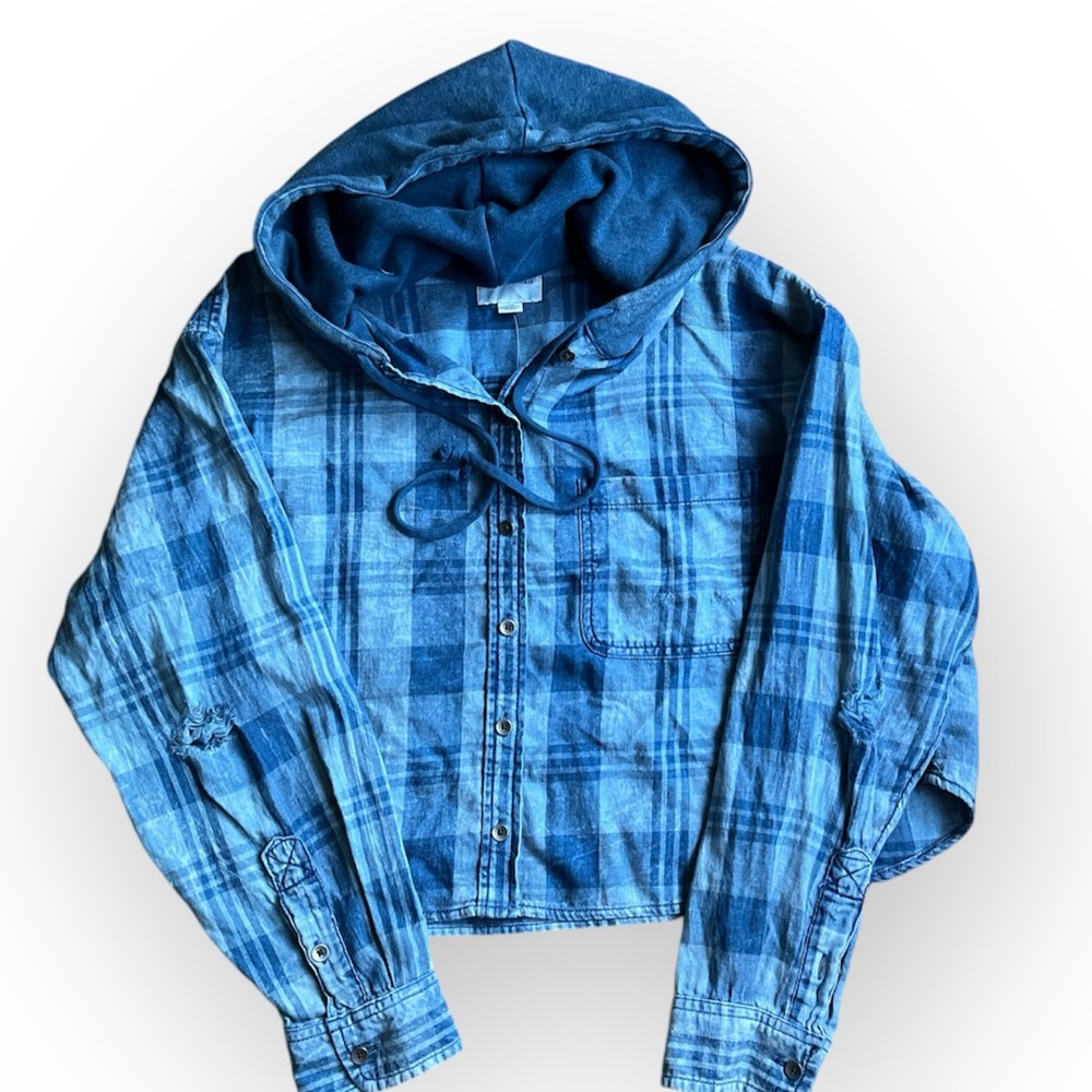 NWT American Eagle Cropped Hooded Shirt size large